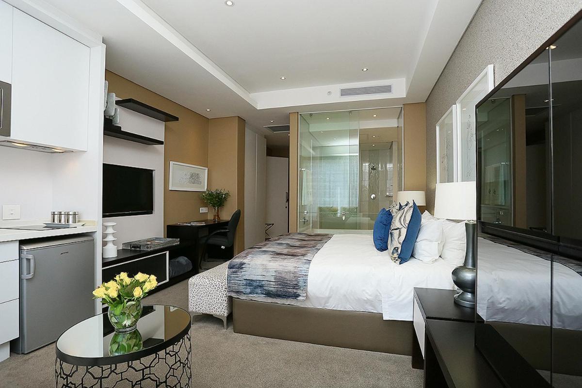 304 Sandton Skye ヨハネスブルグ エクステリア 写真